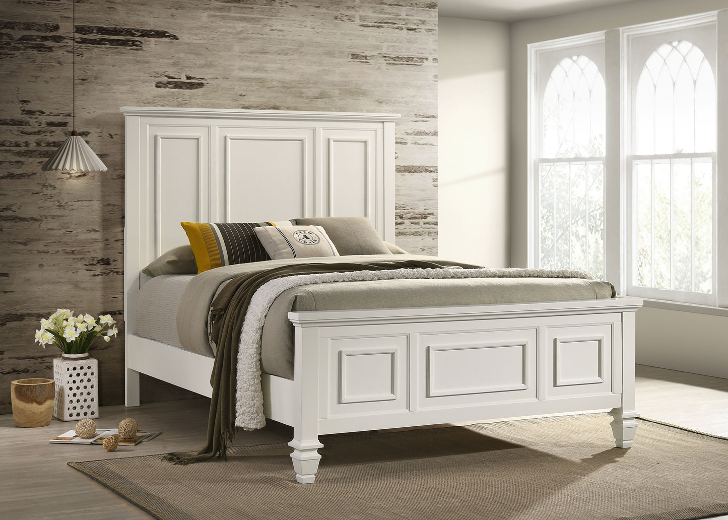 Sandy Beach Wood Queen Panel Bed Cream White