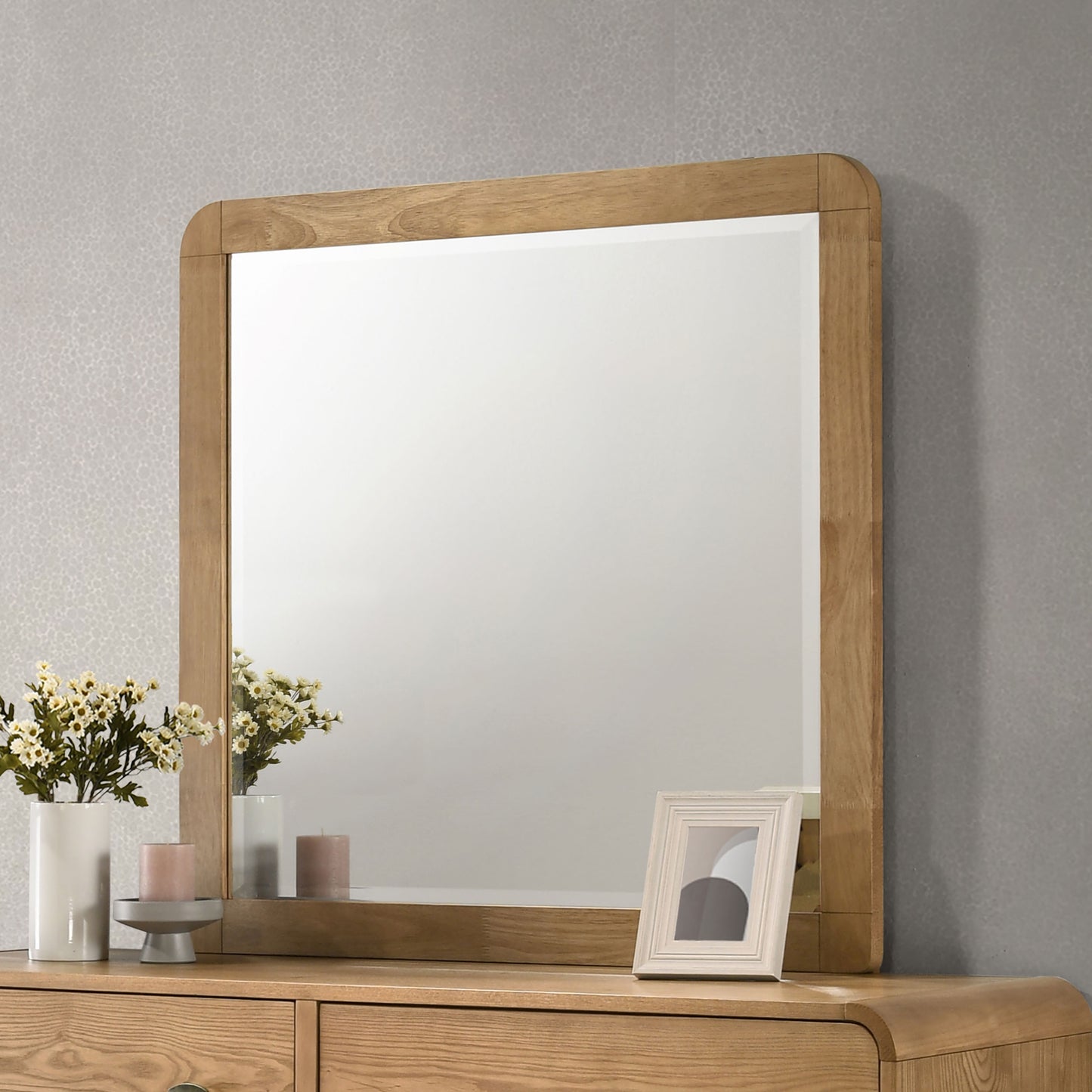 Robyn Dresser Mirror Light Ash